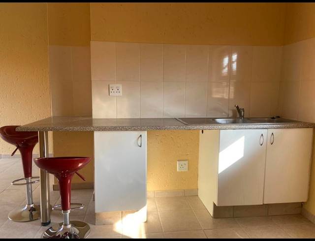 3 BEDROOM PROPERTY TO RENT IN AMOROSA